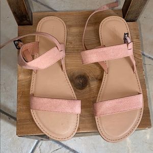 Forever 21 Sandals size 9